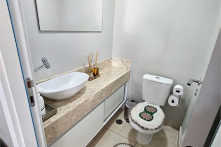 Apartamento à venda com 2 suítes em Vila Anastácio, São Paulo, SP