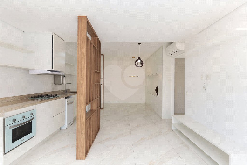 Apartamento à venda com 2 quartos, sendo 1 suíte, em Perdizes, São Paulo, SP