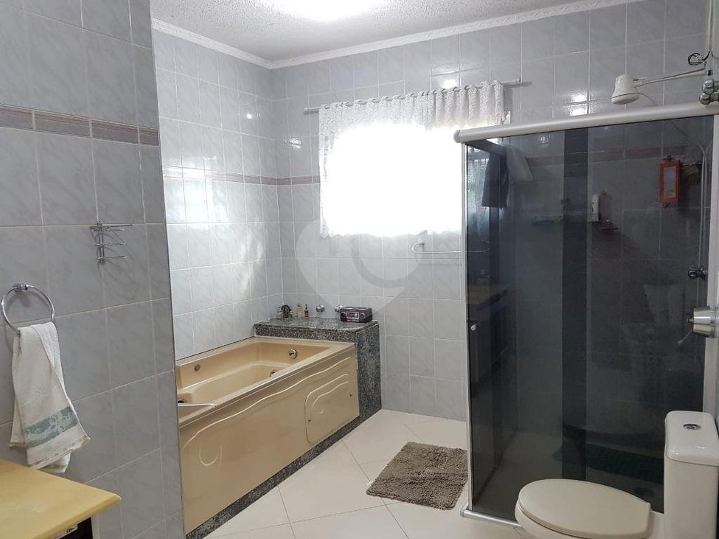 Sobrado à venda com 3 quartos, sendo 2 suítes, em Parque Edu Chaves, São Paulo, SP