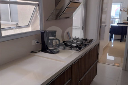 Apartamento à venda com 3 quartos, sendo 1 suíte,  no Centro, São Bernardo do Campo, SP