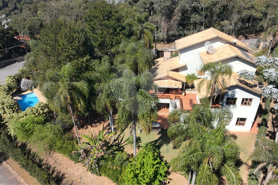 Casa à venda com 3 suítes no condomínio Sausalito, Mairiporã - SP