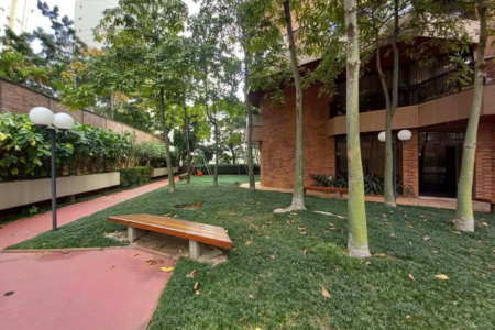 Duplex à venda com 6 quartos, sendo 4 suítes, em Vila Andrade, São Paulo, SP