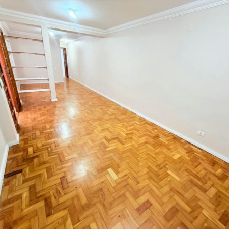 Casa à venda com 3 quartos, sendo 1 suíte,  em Jardim Olympia, São Paulo, SP