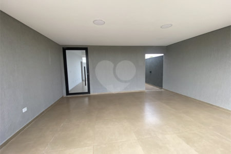Casa à venda com 3 suítes em Jardim Estoril, Ponta Porã, MS