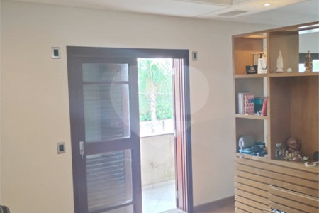 Casa à venda com 5 quartos, sendo 4 suítes, no condomínio Santa Teresa, Jundiaí - SP