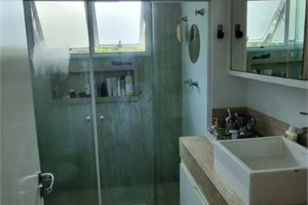 Apartamento à venda com 3 suítes em Jardim Londrina, São Paulo, SP