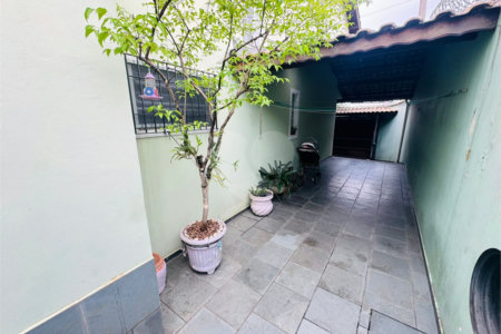 Casa à venda com 3 quartos, sendo 1 suíte,  em Vila Galvão, Guarulhos, SP