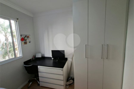 Apartamento à venda com 3 quartos, sendo 1 suíte,  em Jardim das Vertentes, São Paulo, SP
