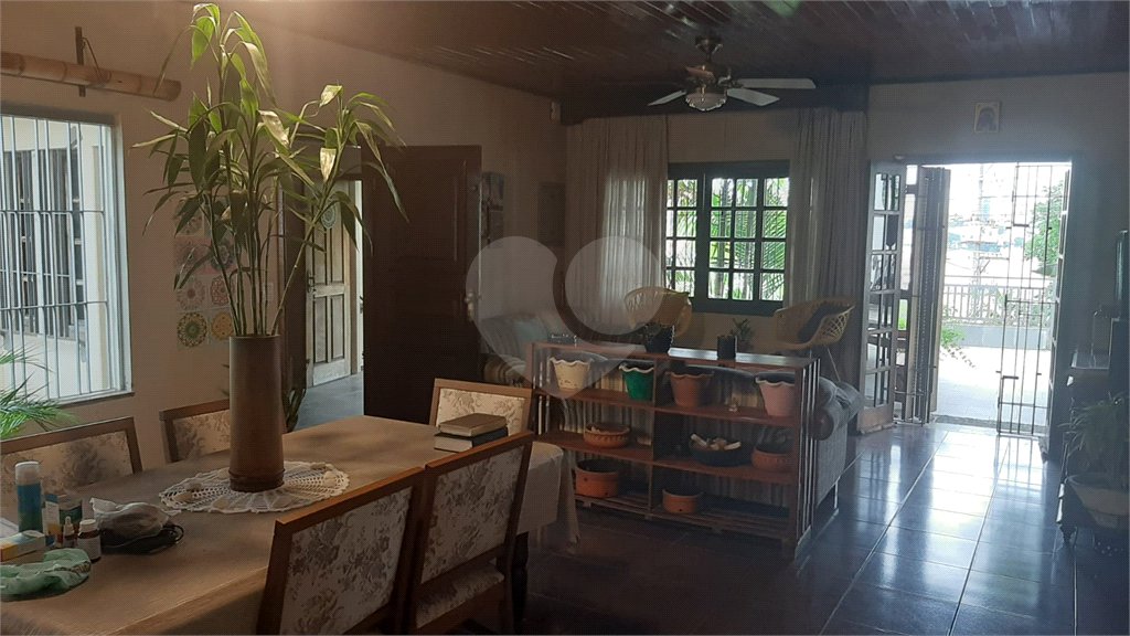 Sobrado à venda com 4 suítes em Mandaqui, São Paulo, SP