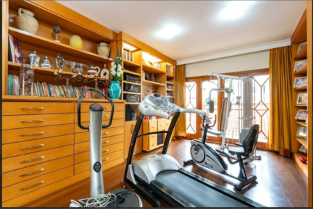 Casa à venda ou para alugar com 5 suítes no condomínio Residencial Morumbi, São Paulo - SP