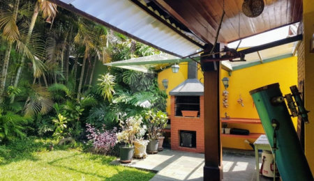 Sobrado à venda com 3 quartos, sendo 2 suítes,  em Brooklin Velho, São Paulo, SP