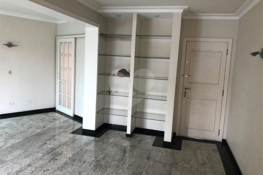 Apartamento à venda com 3 quartos, sendo 1 suíte, em Santana, São Paulo, SP