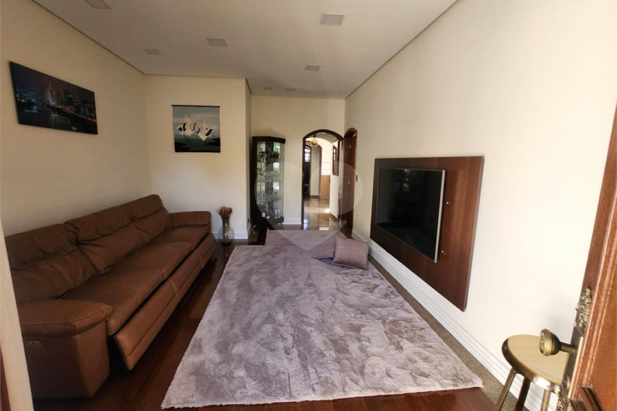 Casa Térrea à venda com 3 quartos, sendo 1 suíte, em Parada Inglesa, São Paulo, SP