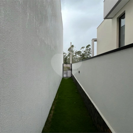 Casa à venda com 4 quartos, sendo 3 suítes,  no condomínio Mosaico Essence - Fase 1, Mogi das Cruzes - SP