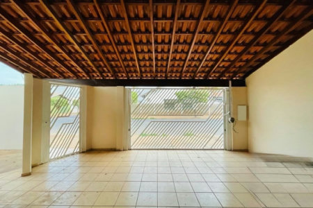 Casa para alugar com 3 quartos, sendo 1 suíte, em Colinos, Três Lagoas, MS