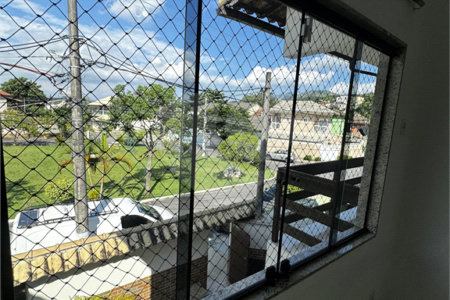 Casa à venda com 3 quartos, sendo 1 suíte, no condomínio Village da Posse, Rio de Janeiro - RJ