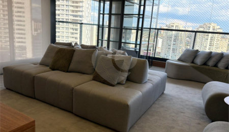 Apartamento à venda com 3 suítes em Jardim Faculdade, Sorocaba, SP
