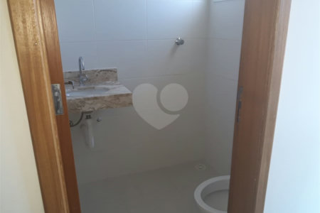 Casa à venda com 2 suítes no condomínio martinha, São Paulo - SP
