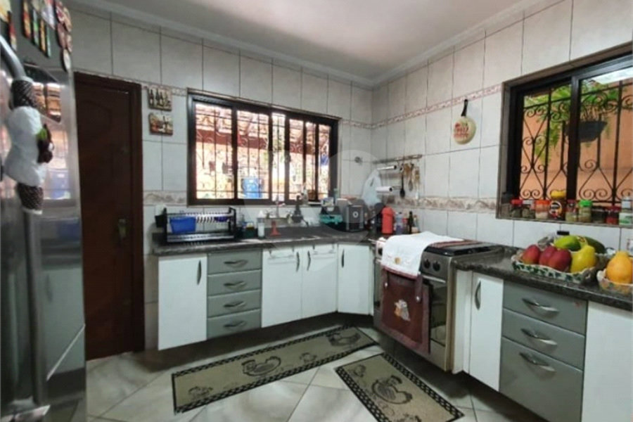 Sobrado à venda ou para alugar com 3 quartos, sendo 1 suíte, em Água Fria, São Paulo, SP