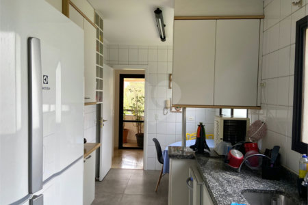 Apartamento á venda - Morumbi
