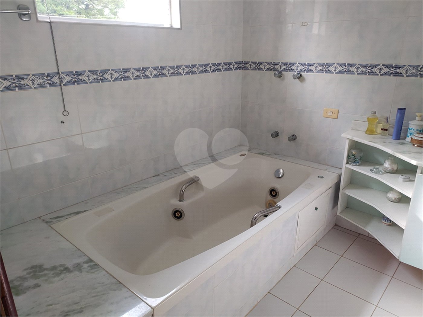 Sobrado à venda com 4 quartos, sendo 2 suítes, em Jardim Prudência, São Paulo, SP