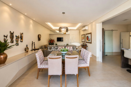 Casa à venda com 3 suítes em Jardim Novo Aeroporto, Três Lagoas, MS