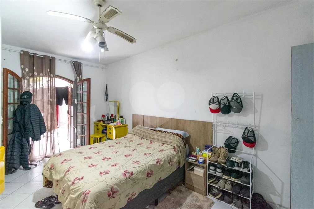 Casa à venda com 177m², 3 quartos e 2 vagas