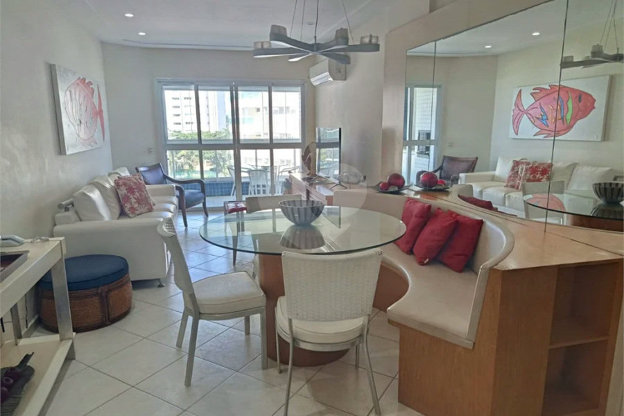 Apartamento à venda com 3 quartos, sendo 1 suíte,  em Riviera de São Lourenço, Bertioga, SP