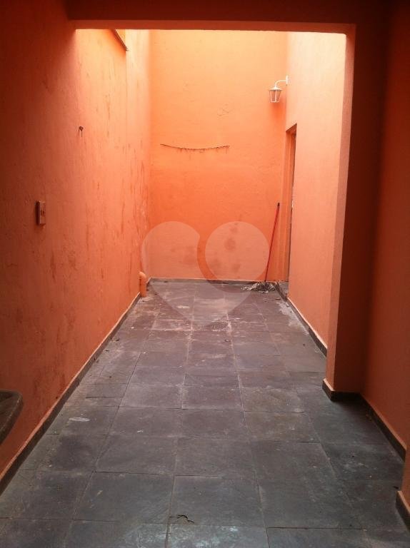 Sobrado à venda com 3 quartos, sendo 1 suíte, em Chora Menino, São Paulo, SP