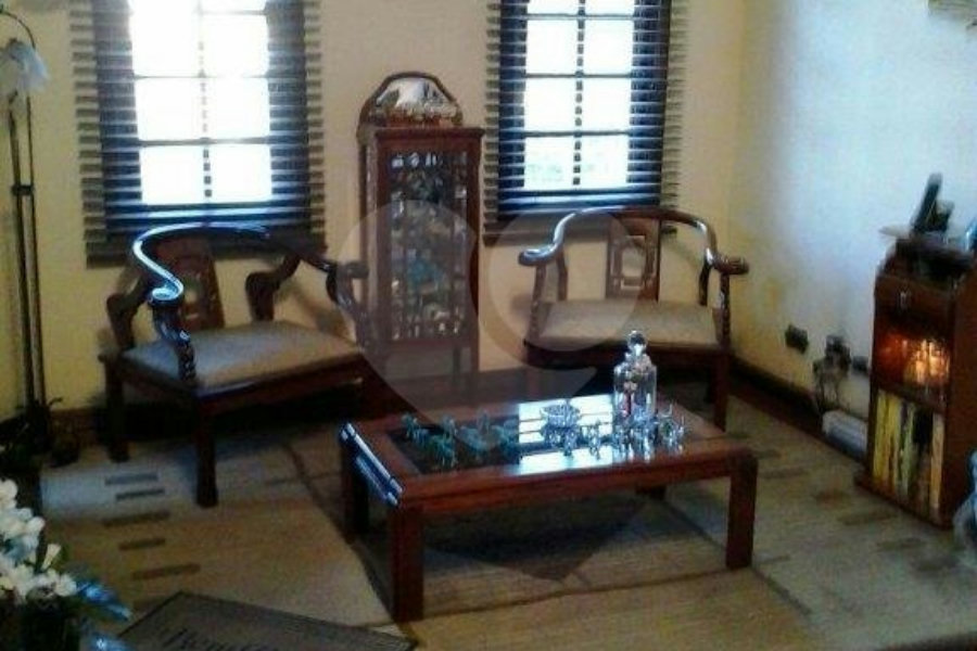Sobrado à venda com 3 quartos, sendo 1 suíte, em Vila Galvão, Guarulhos, SP