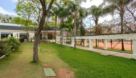 Apartamento à venda com 3 quartos, sendo 1 suíte,  em Alto da Boa Vista, São Paulo, SP