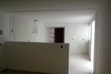 Casa à venda com 4 suítes em Vila Cordeiro, São Paulo, SP