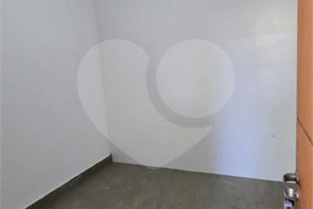 Casa à venda com 3 suítes em Jardim Nova América, Louveira, SP