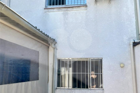 Sobrado à venda com 2 quartos em Santa Teresinha, São Paulo, SP