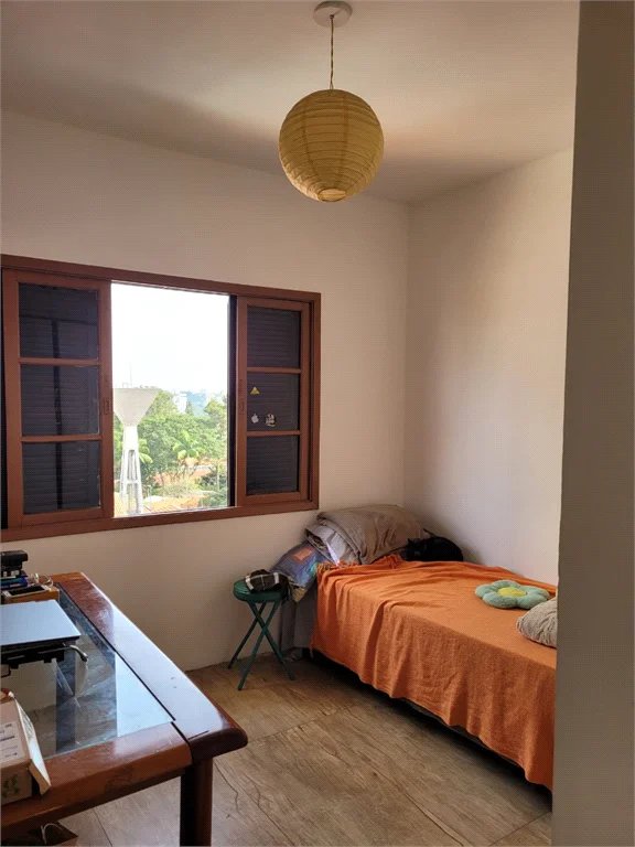 Sobrado à venda com 4 quartos, sendo 2 suítes, em Vila Madalena, São Paulo, SP