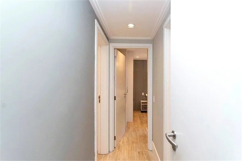 Apartamento à venda com 3 quartos, sendo 2 suítes, em Água Branca, São Paulo, SP