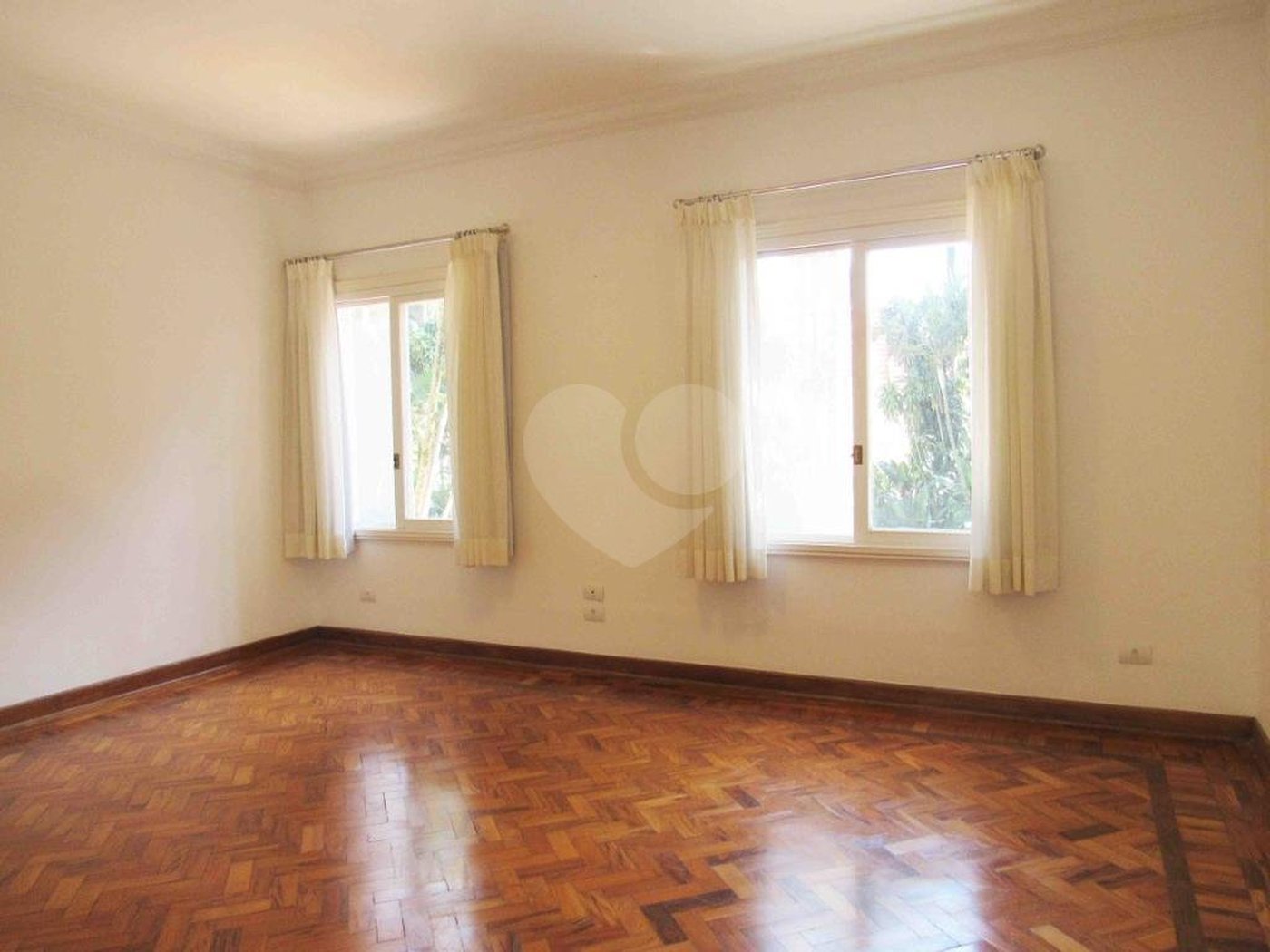 Casa à venda com 4 suítes no condomínio Chácara Flora, São Paulo - SP