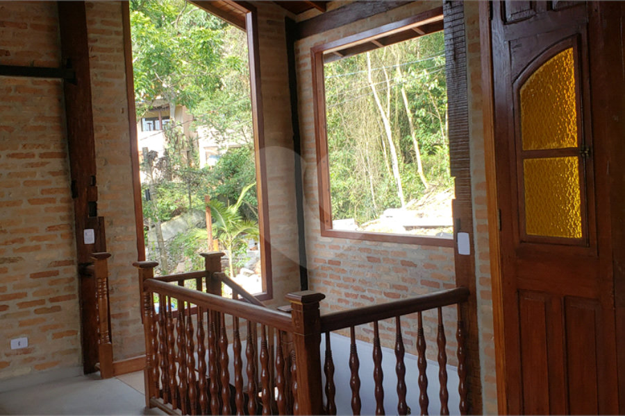 Casa à venda com 2 quartos, sendo 1 suíte, em Serra da Cantareira, Mairiporã, SP