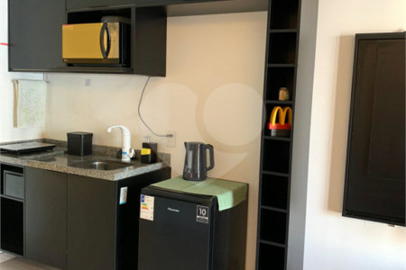 Apartamento à venda ou para alugar com 1 suíte em Cerqueira César, São Paulo, SP