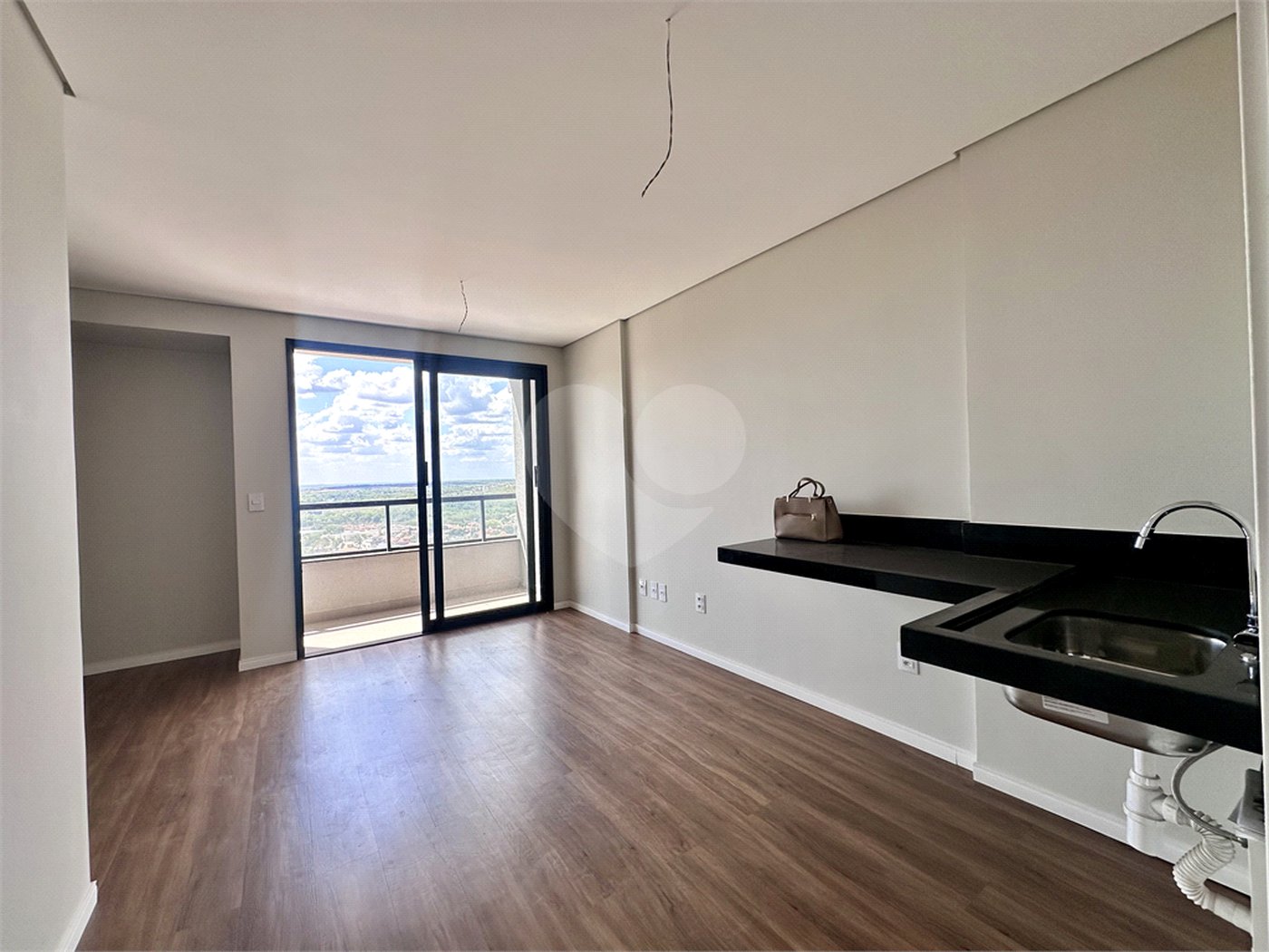 Studio à venda com 1 suíte em Duque de Caxias, Cuiabá, MT