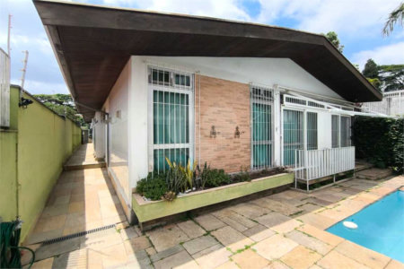 Casa à venda com 5 quartos, sendo 3 suítes,  em Brooklin Paulista, São Paulo, SP