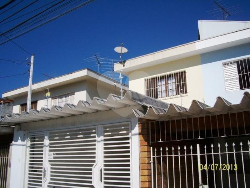 Sobrado à venda com 3 quartos, sendo 1 suíte, em Tremembé, São Paulo, SP
