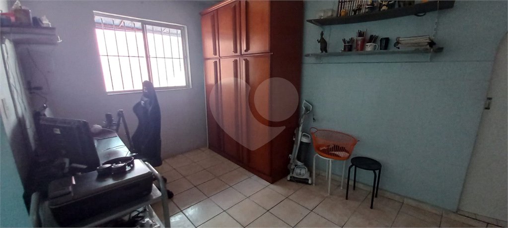 Sobrado à venda com 3 quartos, sendo 1 suíte, em Tremembé, São Paulo, SP