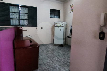 Sobrado à venda com 3 quartos, sendo 1 suíte, em Campos Elíseos, Ribeirão Preto, SP