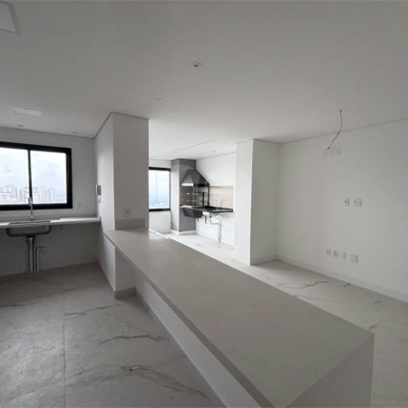 Vila Ema | 120m² | 3 Suítes | Varanda Gourmet | Vista Livre | Andar Alto