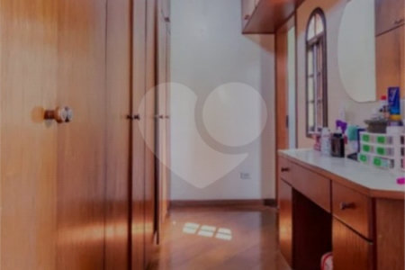 Sobrado à venda com 3 quartos, sendo 1 suíte, em Campo Grande, São Paulo, SP