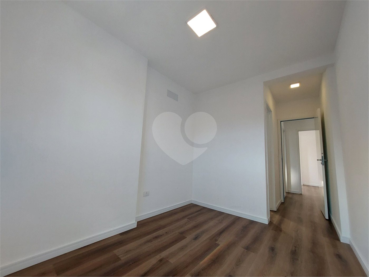Apartamento à venda com 2 quartos, sendo 1 suíte, em Vila Moreira, Guarulhos, SP