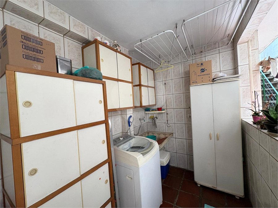 Sobrado à venda com 2 quartos em Ferreira, São Paulo, SP