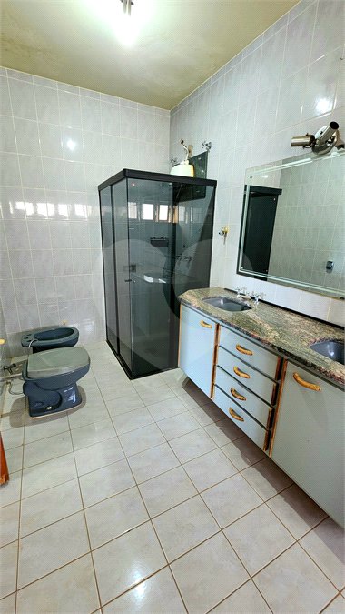 Sobrado à venda com 4 quartos, sendo 2 suítes, em Jardim Primavera, Araraquara, SP