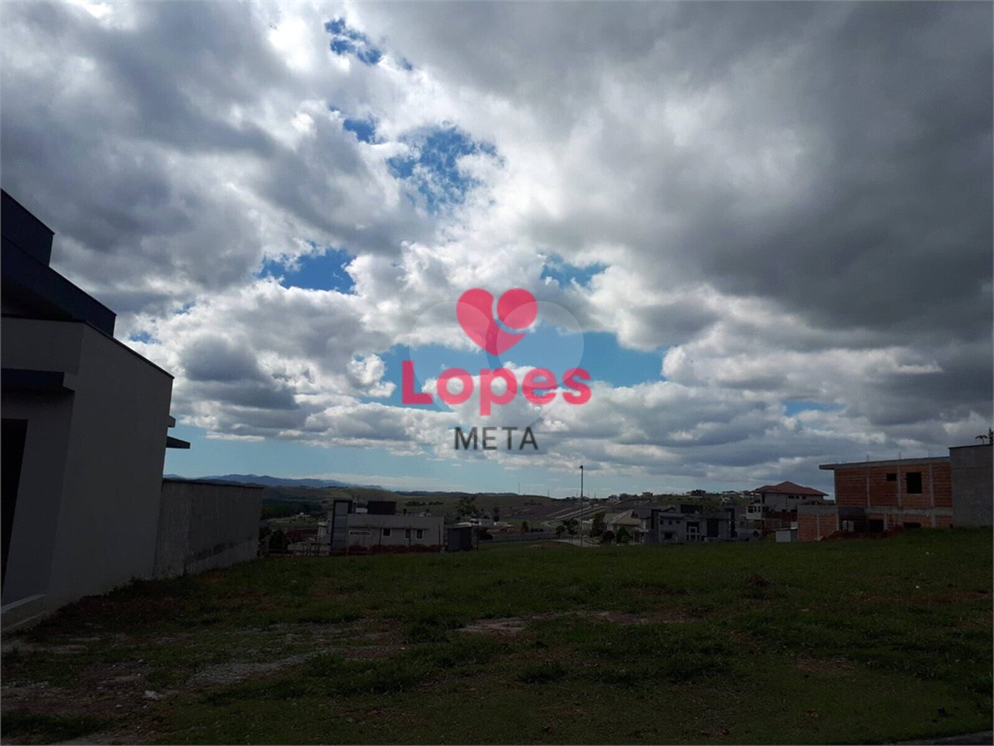Terreno à venda no condomínio Monte Carlo, São José dos Campos - SP